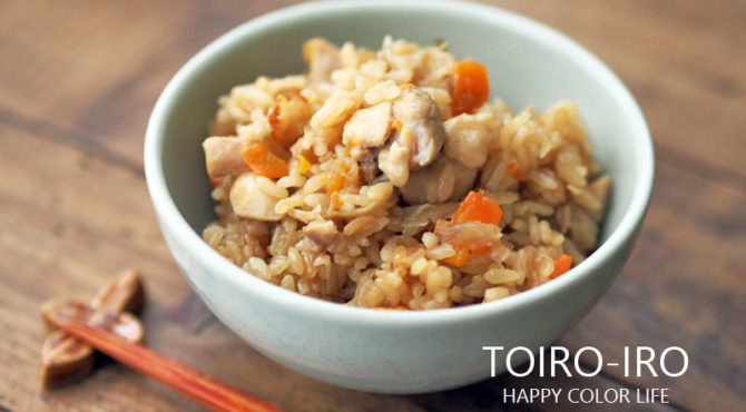 おにぎりや海苔巻きもおすすめ！『かしわごはん』