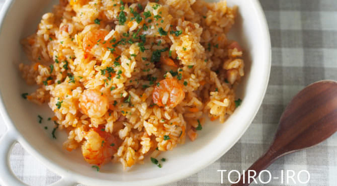 お弁当にも★炊飯器で作る！簡単エビピラフ
