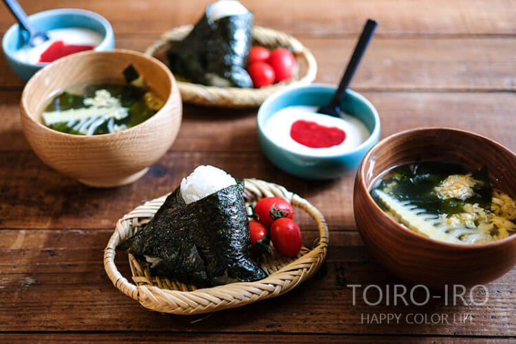 おにぎり朝ごはん