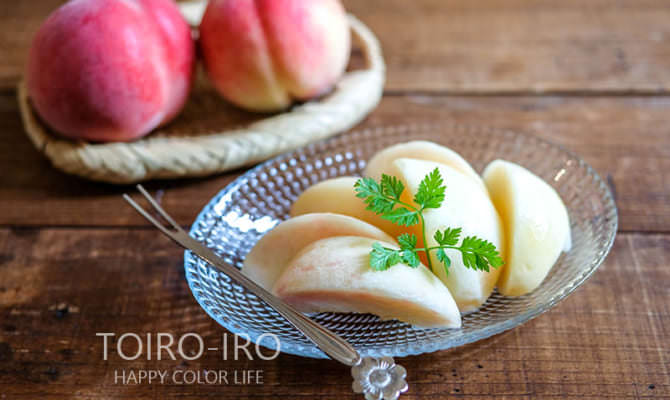 上品に食べられる 桃の皮のむき方 Toiro Note トイロノート 家族が笑顔になる いつものごはんを彩るレシピサイト